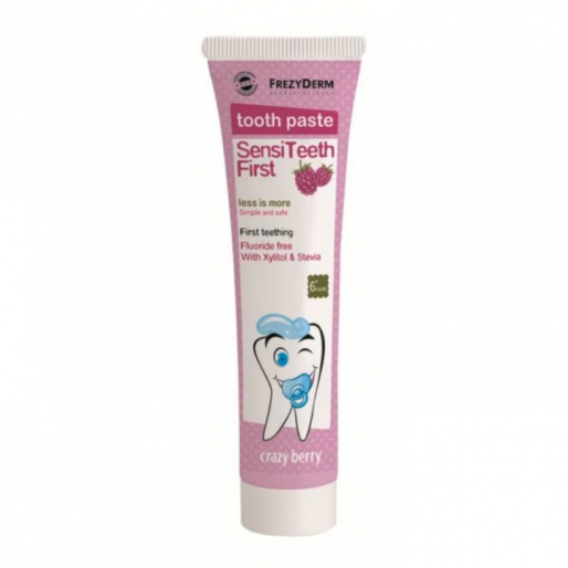FrezyDerm SensiTeeth First - Baba fogkrém erdei gyümölcsös - 40ml