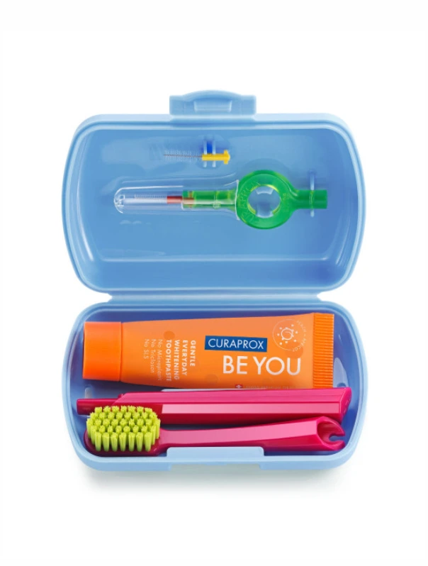 Curaprox TravelSet Utazó készlet kék