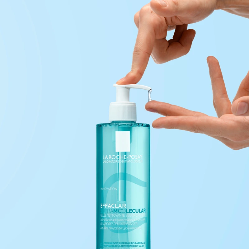 La Roche-Posay Effaclar SUPRAMOLECULAR Mattító tisztító gél